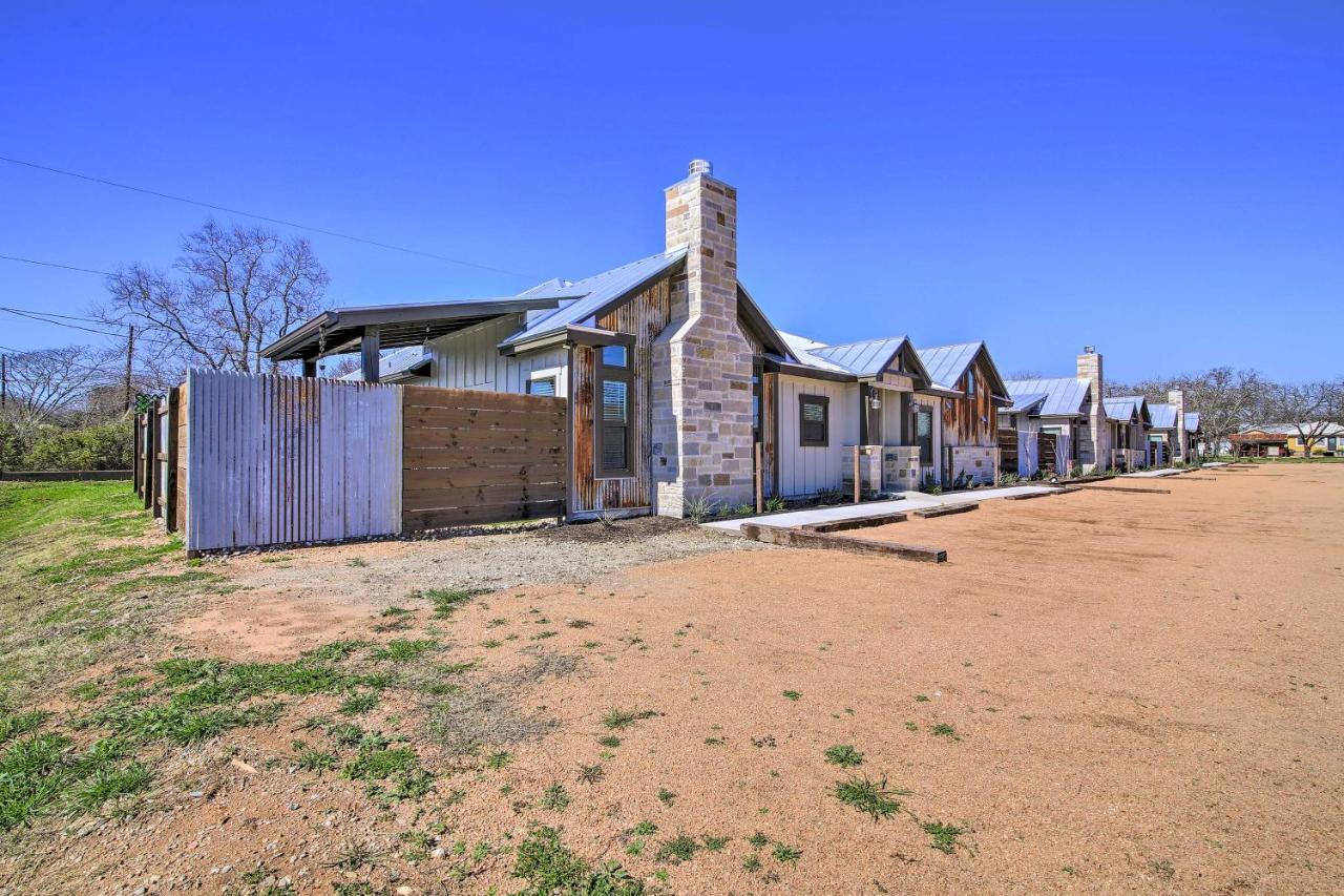 Uncorked Ranch Hill Country Home 1 Mi To Winery Фредериксберг Экстерьер фото