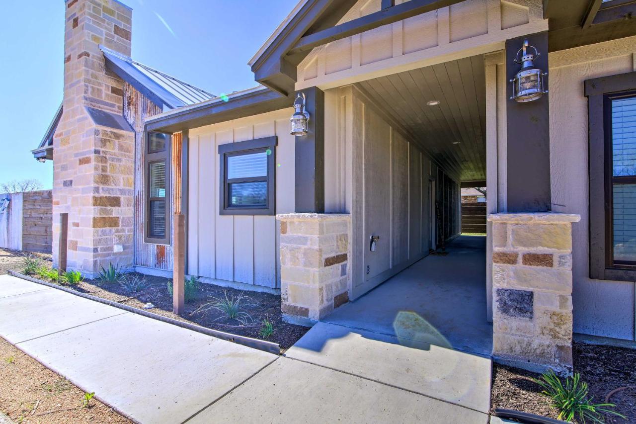 Uncorked Ranch Hill Country Home 1 Mi To Winery Фредериксберг Экстерьер фото